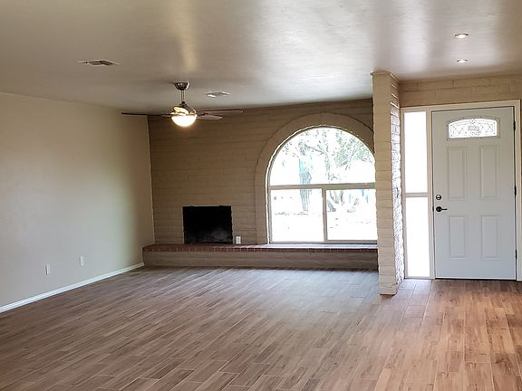 3rd image of 10302 E Calle Del Este