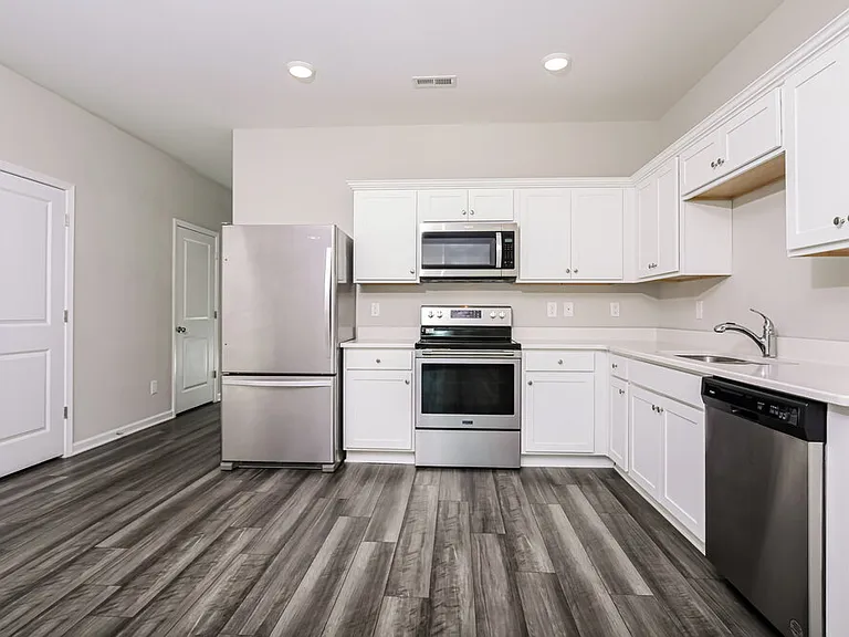 622 Wendell Falls Pkwy — Photo 7