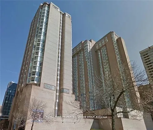 55 Centre Ave Photo 1