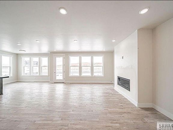4th image of 522 Vista Ridge Dr