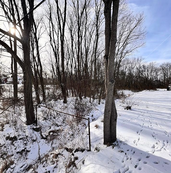 2nd image of Hartman Rd
