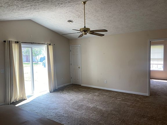 3rd image of 37 S Cedar Ln #15A