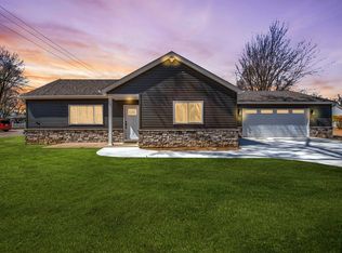 47403 Frederick Rd, Shelby Township, MI 48317