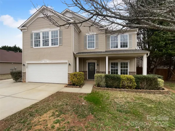 1913 Leesburg Dr, Clover, SC 29710