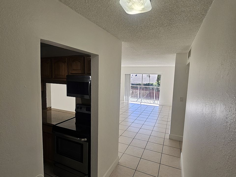 1st image of 9974 N Kendall Dr APT 1025