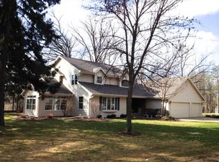 2331 E Woodlark Rd, Appleton, WI 54911