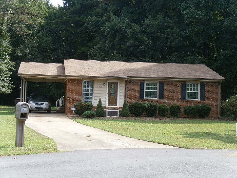 1st image of 2300 Scott Pl