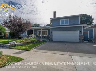 24348 Cross St, Santa Clarita, CA 91321