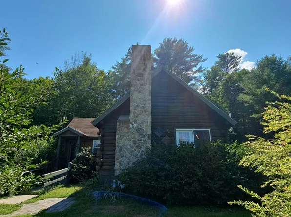 213 Valley Rd, New Durham, NH 03855