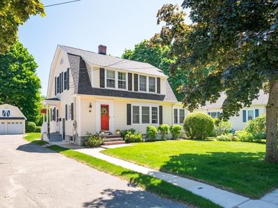 30 Hillside Ave, Amesbury, MA, 01913