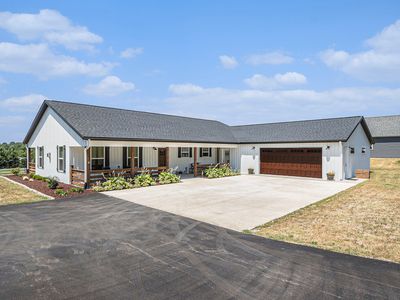 625 Orchard St, Lawton, MI, 49065