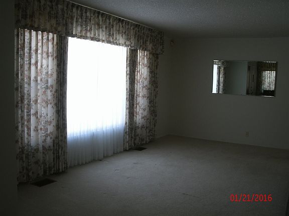 2nd image of 1005 W Haines Ave