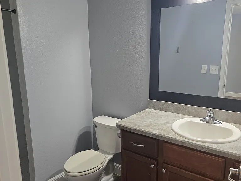 12762 SW 33rd Ave — Photo 15