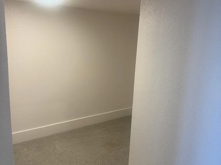 246 W Volta St — Photo 5