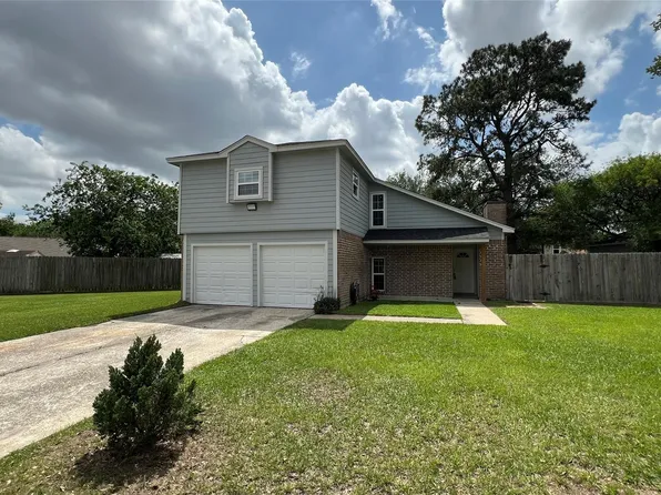 16011 N Sky Ct, Houston, TX 77073