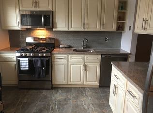 235 Parkside Dr, Suffern, NY 10901