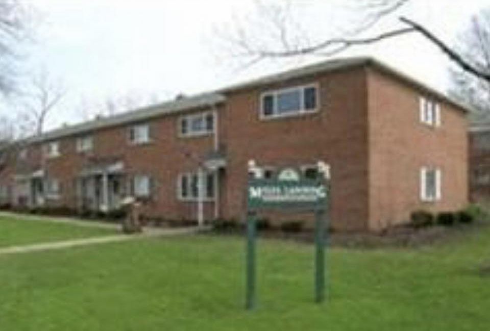 1st image of 23901 Banbury Cir #7
