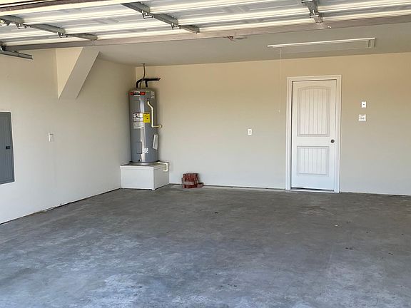 4th image of 429 Greenhaven Dr