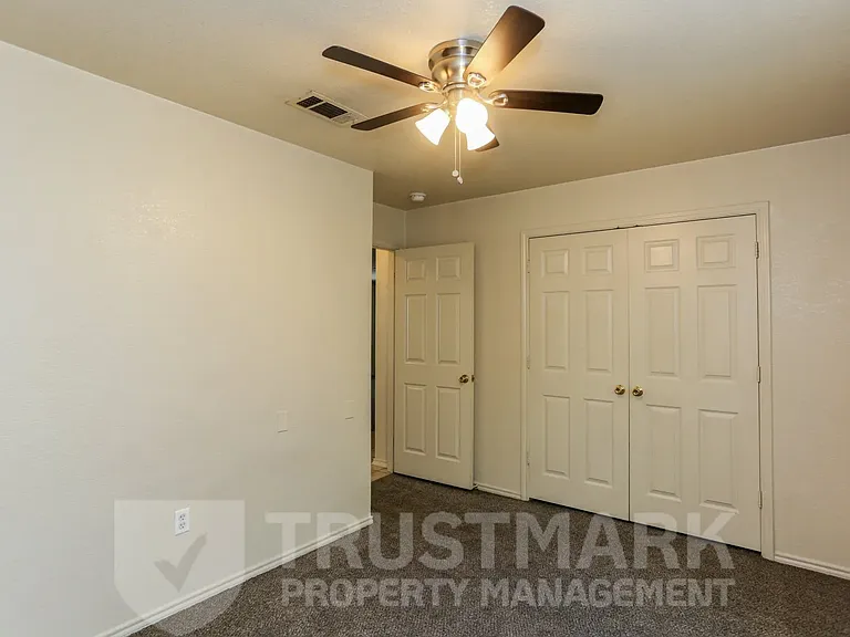 700 S Amy Ln #104 — Photo 14