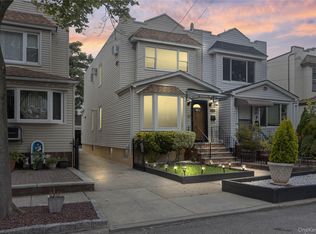 69-24 68th Pl, Flushing, NY 11385