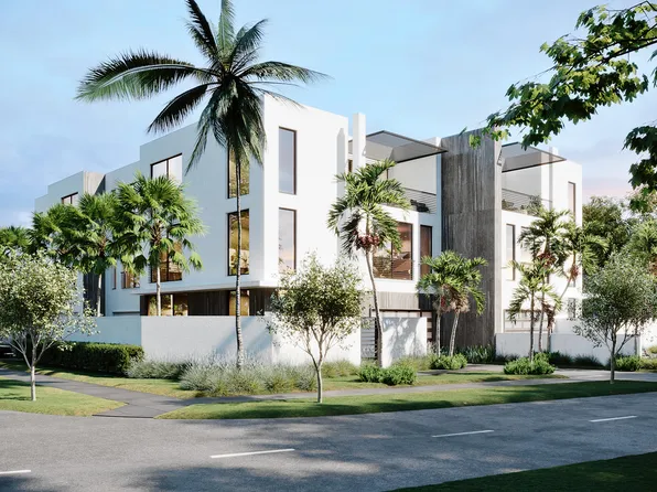 928 Palm Trail, Delray Beach, FL 33483