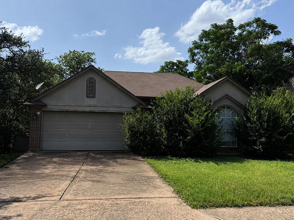 1st image of 1905 Birds Nest Ct