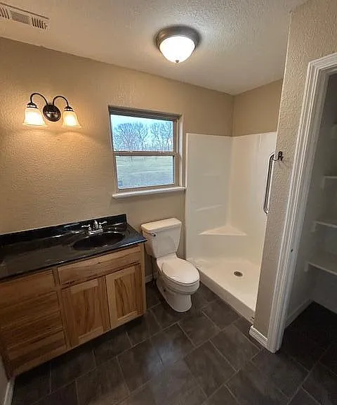4717 E State Highway 76 — Photo 10