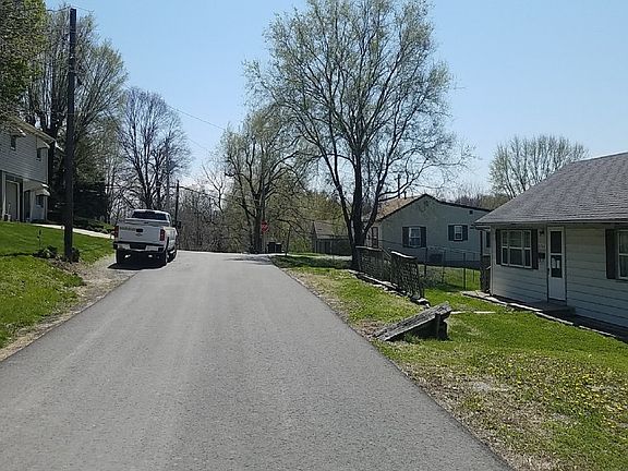 5th image of 2724 S 25th St