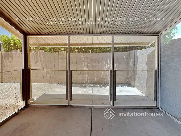 13383 W Watson Ln — Photo 18