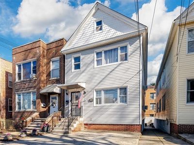 1618 Mahan Avenue, Bronx, NY, 10461