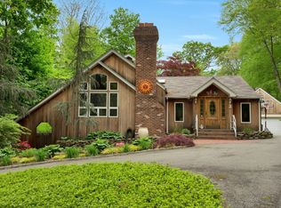 3 Polly Pl, Huntington, NY 11743