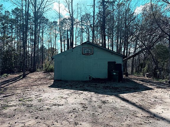 3rd image of 5475 Stonewall Tell Rd