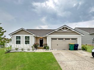 2024 Brokeshire Dr, White House, TN 37188