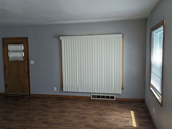 3rd image of 637-639 Home Park Blvd #743de64c3