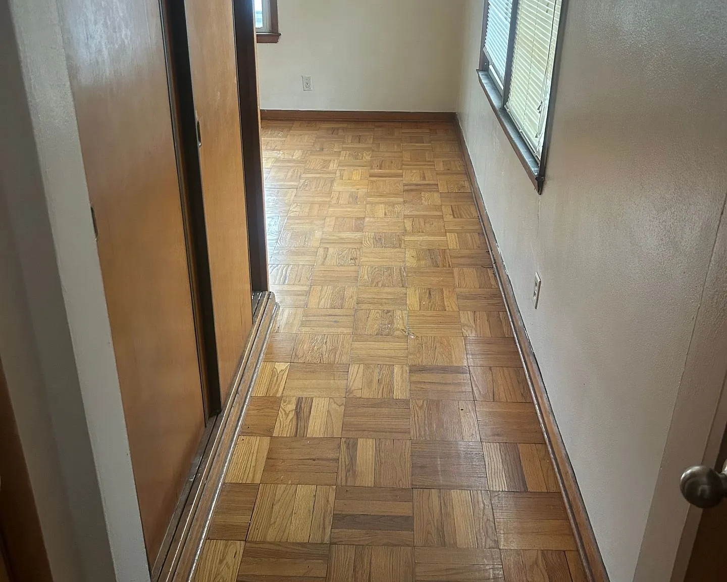 Affordable Studio Apartment with Heat and Appliances Included $685/Month — Photo 3