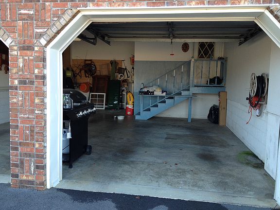 2 Car Garage