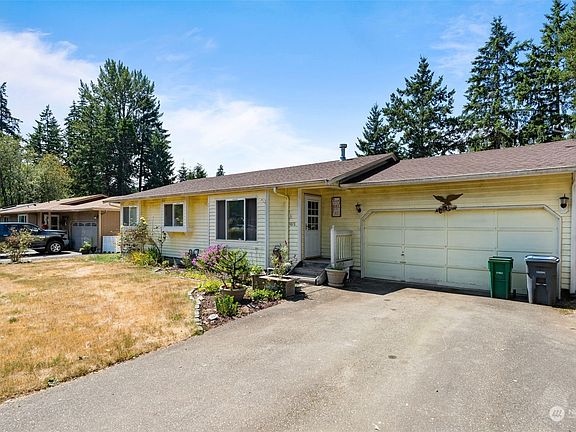 3rd image of 4878 Kerry Lane SE