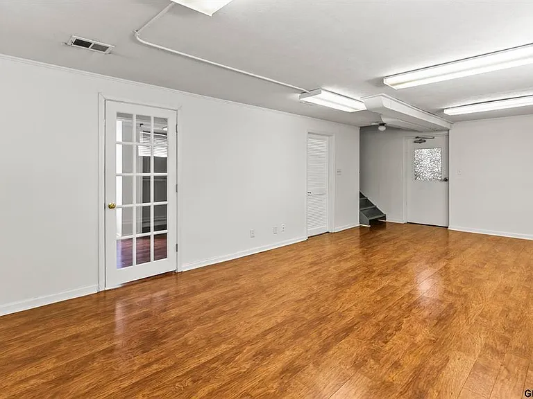 5518 Woolworth Ave — Photo 22