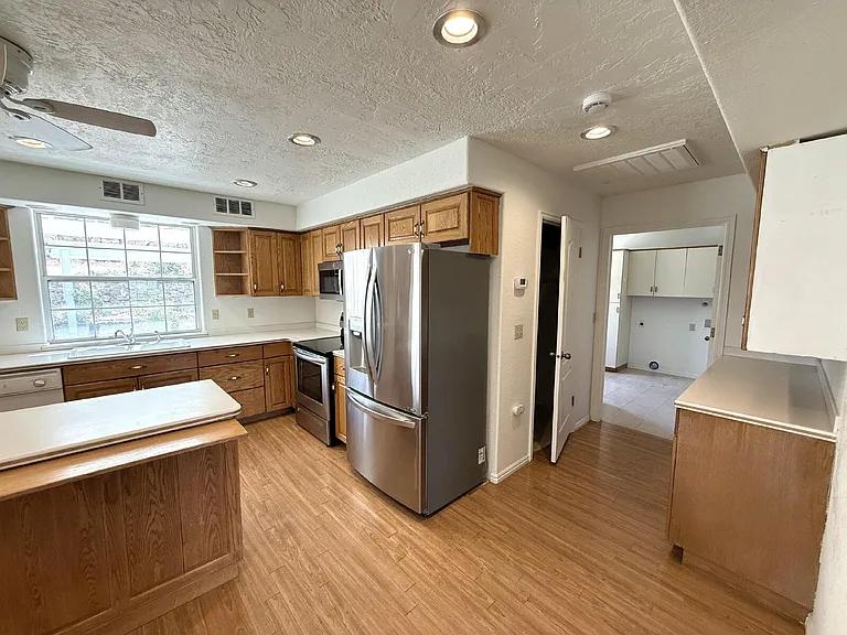 2506 W Grandview Dr — Photo 7
