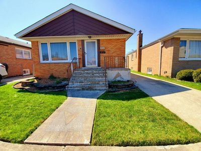 3717 W 76th St, Chicago, IL, 60652