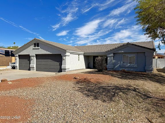 4th image of 290 Pascaul Ln