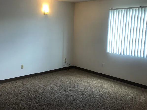 1320 NW Kenny Dr #210, Pullman, WA 99163