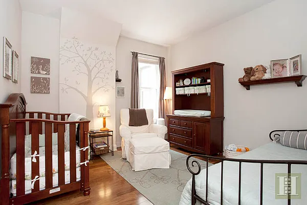 Sold by Halstead Property | media 2