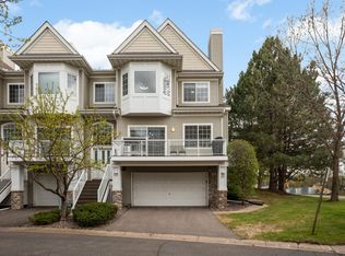 947 Fairfield Way, Minnetonka, MN 55305