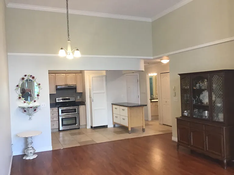 301 Maude Rd #503 — Photo 4