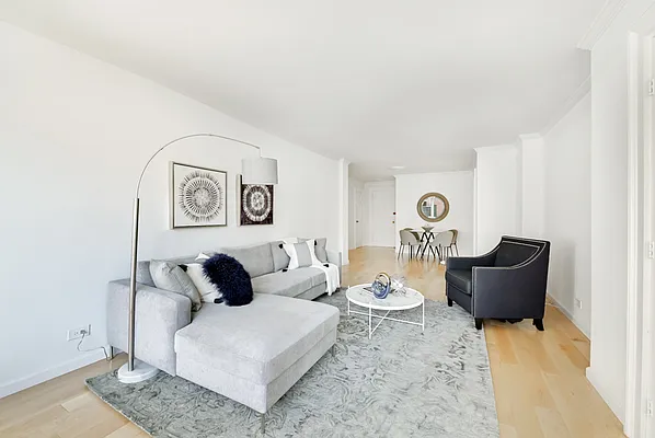 Sold by Compass | media 14