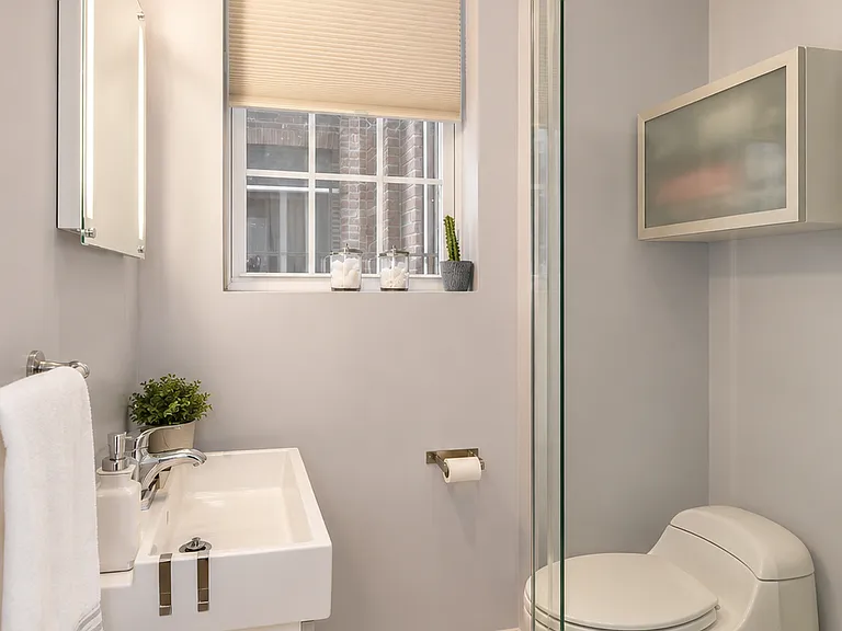 1126 Columbia Rd NW #1 — Photo 10