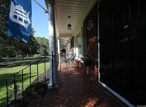 3rd image of 4724 Maple Knoll Ave