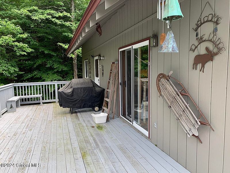 2nd image of 50 Beech Hill Lane