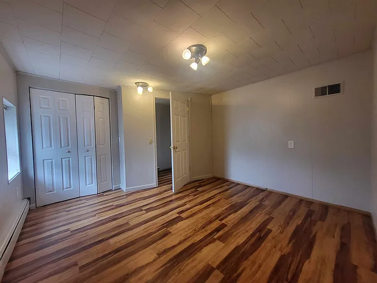 44-52 Webster St #3 — Photo 18